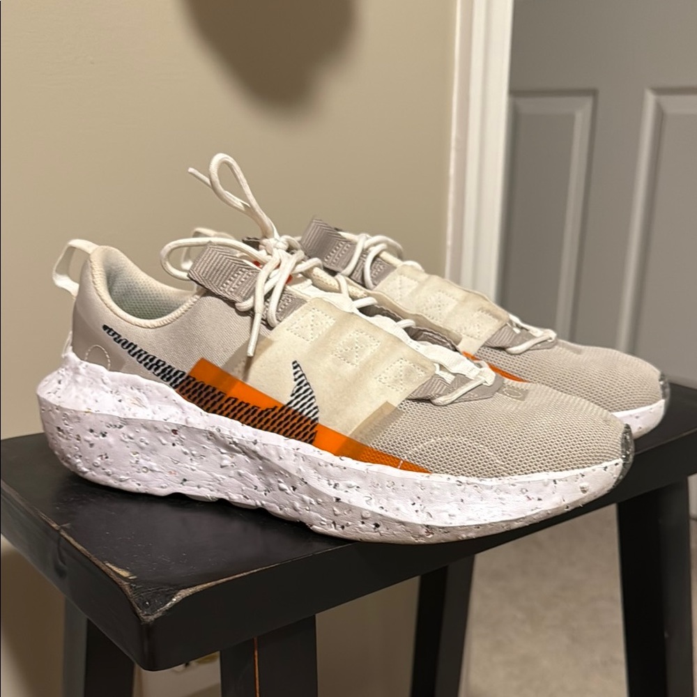 Nike Crater Tan/Orange Sneakers
